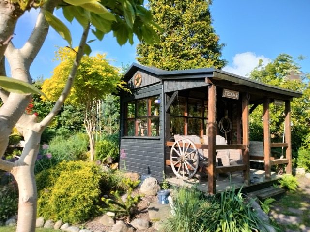 Carport med skur bygget i have — Snedkermester C. Jespersen